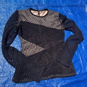 BCBGMaxAzria Black Graphic Fitted Long Sleeve Blouse